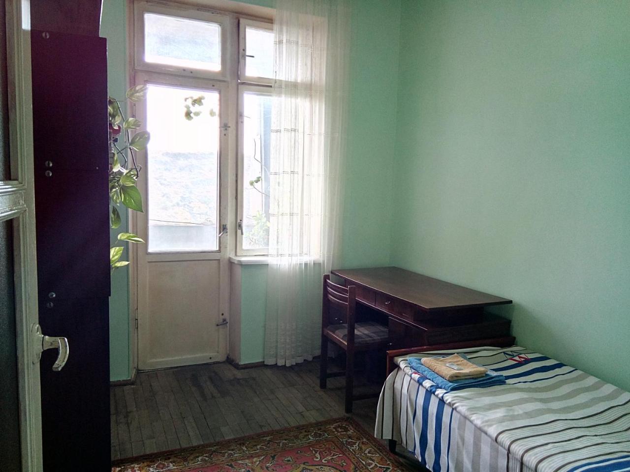 Room In The Centre Yerevan Exterior photo